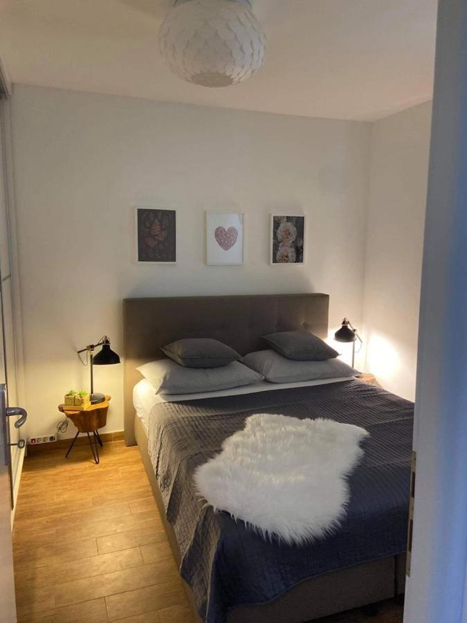Vila Palit 497 D Apartment E Buitenkant foto