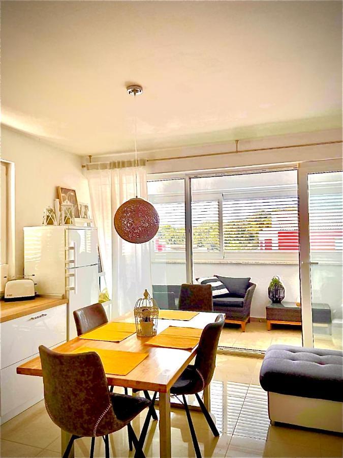 Vila Palit 497 D Apartment E Buitenkant foto